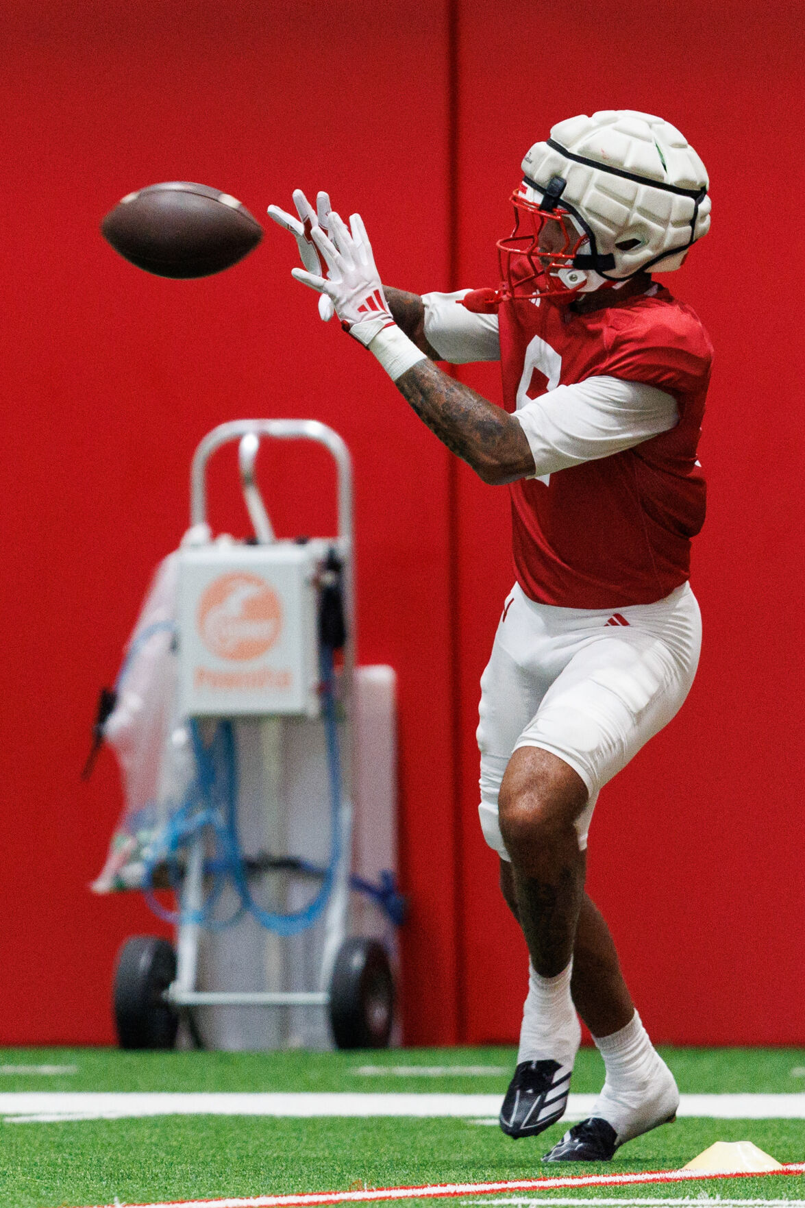 081225-owh-spo-huskerfb-23.JPG